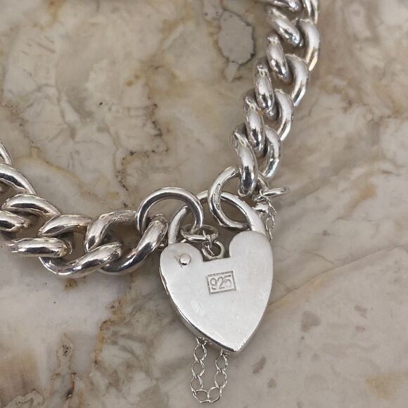 NEW! 925 Sterling Silver Heavy Curb Link Heart Padlock Bracelet 8” - 40g - Picture 3 of 7